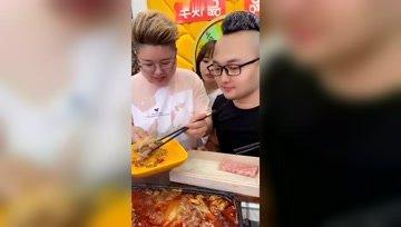娱乐吃瓜酱福